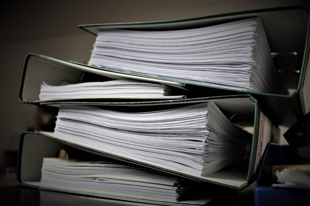 קלסרים הכוללים חוות דעת קרדיולוגיות